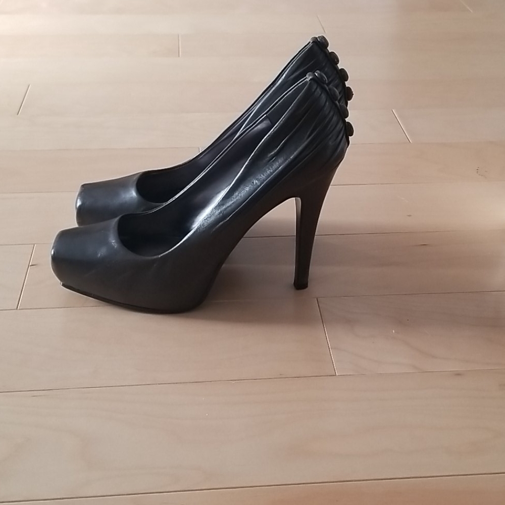 Nine west leather platforms